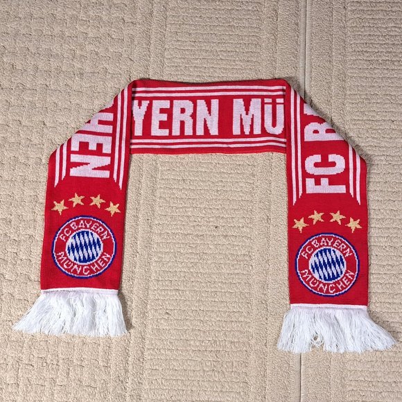 FC Bayern Munchen scarf - Picture 3 of 3